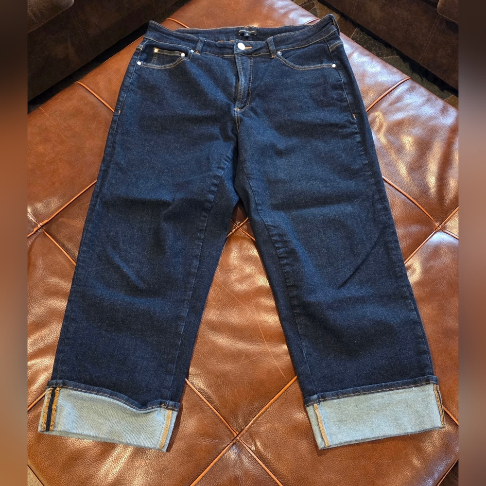 Universal Standard Cropped Dark Blue Jeans Size 12